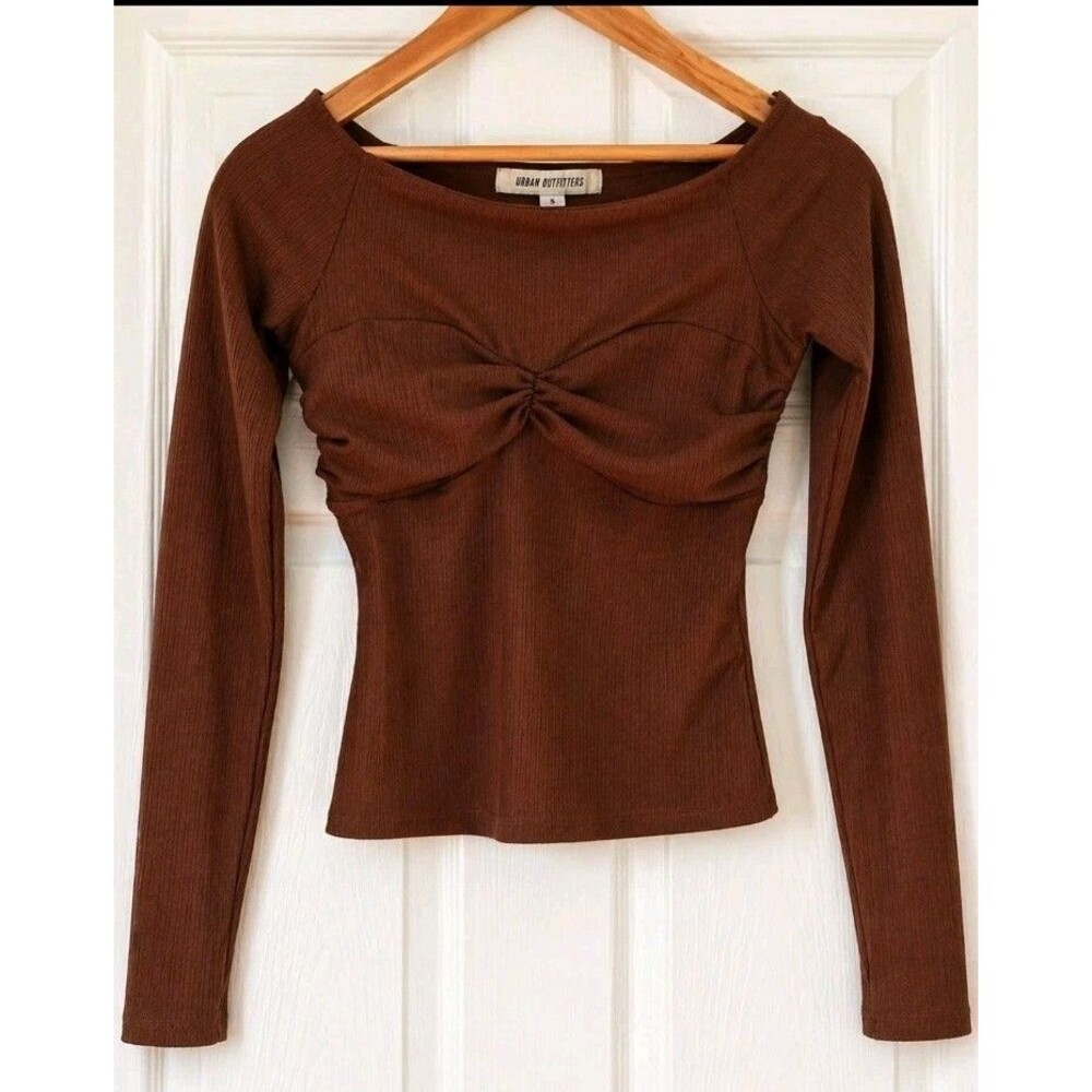 Urban Outfitters Ruched Top S Brown Balletcore Fitted Soft Femme Long Sleeve